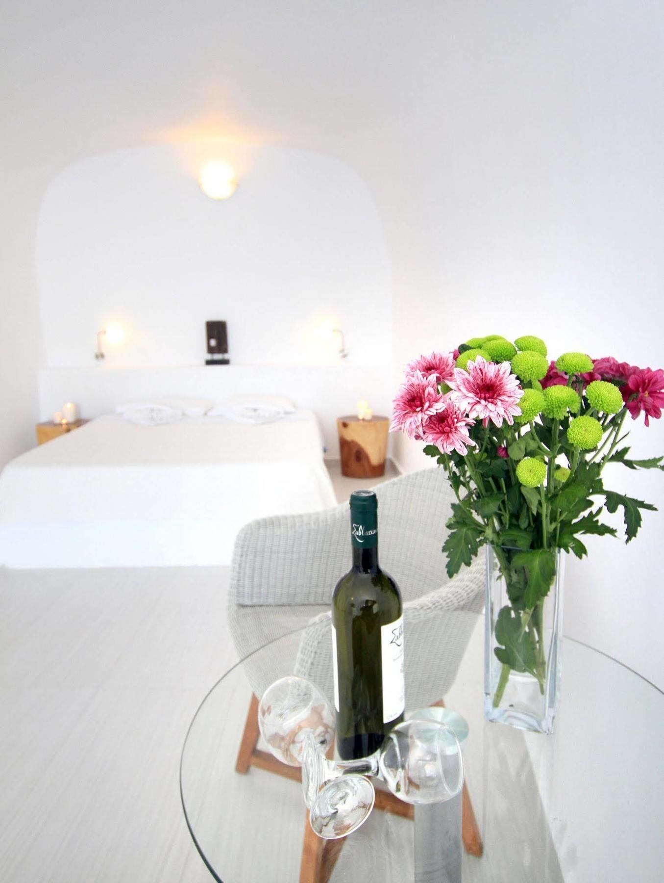 Finesse Suites Ía Eksteriør bilde